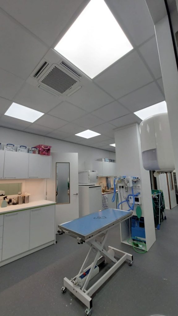 Vetled DL40 volspectrum daglicht praktijk LED verlichting voor dierenkliniek
